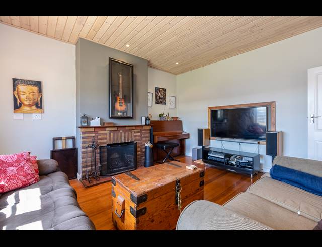 3 BEDROOM HOUSE FOR SALE IN HEATHFIELD